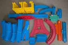 プラレール　レール　パーツ56点+橋脚8点セット