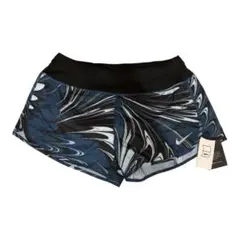 NIKE ショートパンツ　M 新品未使用