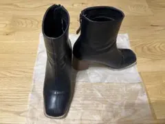 マウジー スクエアトゥ ショートブーツ レザー 22.5㎝-23㎝