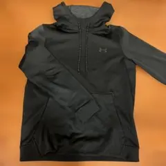 Under Armour ブラック フード付きパーカー MD