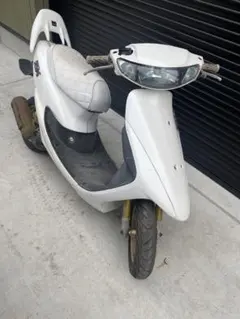 Honda Dio ZX パール　レストアベースのサムネイル
