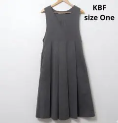 KBF アーバンリサーチ　BIGプリーツジャンパースカート