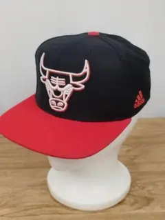 adidas シカゴブルズ キャップ Mサイズ