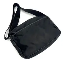 【良品✨】PRADA プラダ　ショルダーバッグ　ナイロン　nero 黒