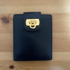 Salvatore Ferragamo 二つ折り財布 ガンチーニ ブラックのサムネイル