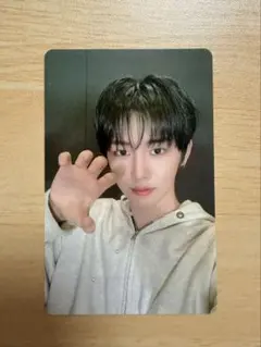 treasure ジュンギュ トレカ 5周年 weverse live 特典 - メルカリ