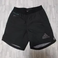 アディダスハーフパンツ　ジュニアサイズ