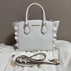 サマンサベガ 白 バッグ　量産型