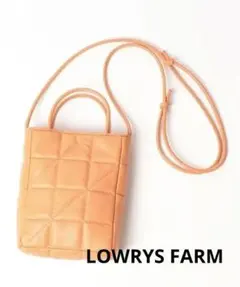 LOWRYS FARM　キルティング　ブラウン ショルダーバッグ