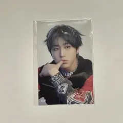 スキズ straykids dominATE ハン ステッカー
