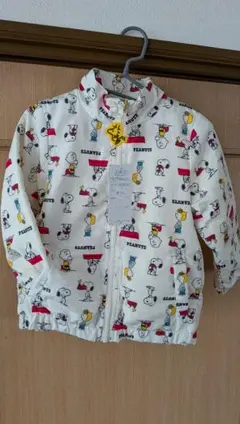 新品　SNOOPY　ジャケット　アウター　ウィンドブレーカー　100cm