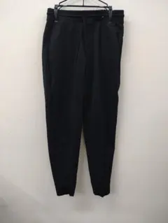 (15) UNIQLO 黒 ジョガーパンツ ゴムウエスト