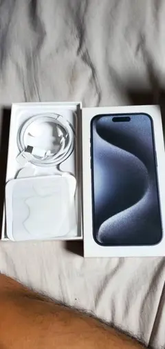Apple iPhone 15 Pro 128GB ブルーチタニウム