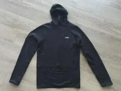 パタゴニア R1フーディ 美品 xxs 稀品 女性にも - メルカリ