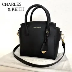 CHARLES & KEITH レザー トップハンドルバッグ 牛革 ブラック - メルカリ