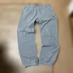 NIKE スウェットパンツ グレー、人気ジョガーパンツ、シルバータグ