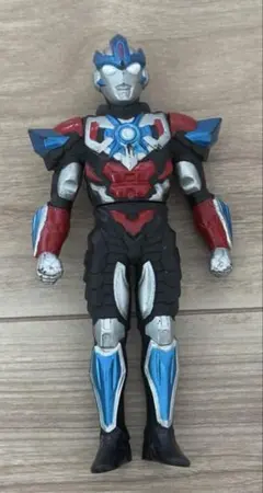 ウルトラマン ソフビ フィギュア ライトニングアタッカー