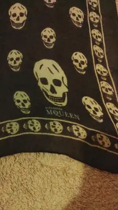 レア Alexander McQueen スカル柄 コイン ストール スカーフ - メルカリ