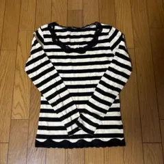 黒白ストライプ 長袖トップス レース付き