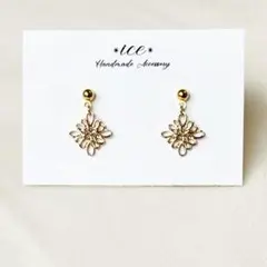 621◆ゴールド　透かし菱形　シンプル　小ぶり　ハンドメイド　ピアス　イヤリング