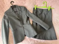 レディーススーツ　LES MUES SSサイズ