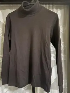 ユニクロソフトタッチタートルネックTシャツS