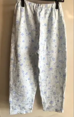 ネグリジェ パジャマ 下のみ 花柄 淡色ブルー キルティング 上品②のサムネイル