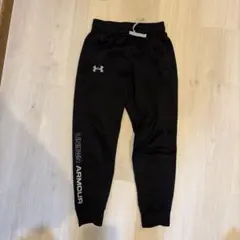 アンダーアーマンズボンYSM