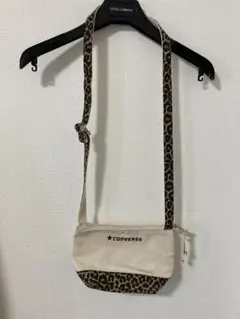 CONVERSE コンバース　キャンバスショルダーバッグ　豹柄　アニマル