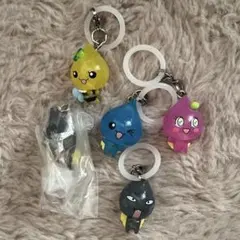 しずくちゃんめじるしアクセサリー2 セミコンプ 5個セット　どろろん　+1