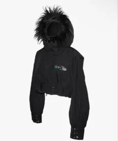theredthread】S eyelet nylon jacket - メルカリ