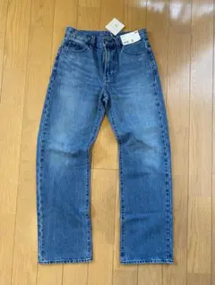 セール！ユニクロ ストレートデニム JW ANDERSON 24 タグ付き