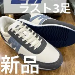 カルフ.アルバトロス807051 スモークパールUS.5 新品　定価¥13200のサムネイル