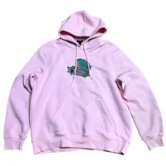 ピンク パーカー