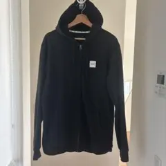 HUF ジップパーカー