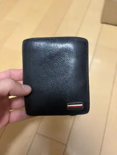 Tommy Hilfiger 財布　ブラック　レザー　二つ折り財布