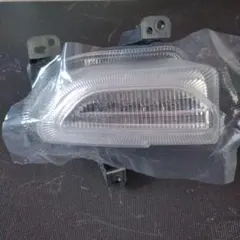 三菱ふそう 純正 フォグランプ MK581075 - メルカリ