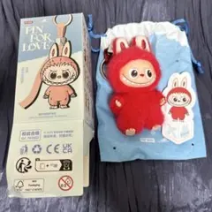 ラブブ イニシャル x キャラクターグッズ