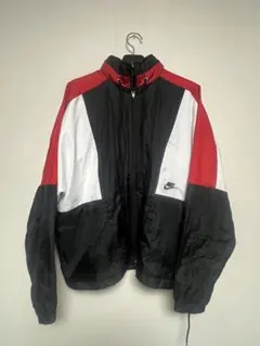 NIKE ナイロンジャケット