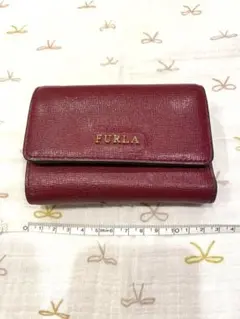FURLA バーガンディ 三つ折り財布
