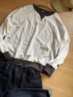 オシャレ　レトロ　ディッキーズ　トレーナー　バイカラー　やわらか　スウェットのサムネイル
