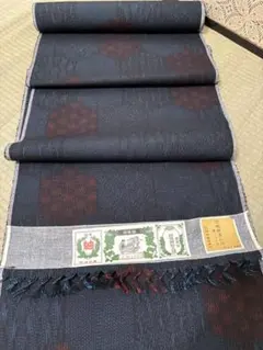本場結城紬 反物 証紙付 正絹 本場結城紬 反物 証紙付 紺色 絹100% - メルカリ