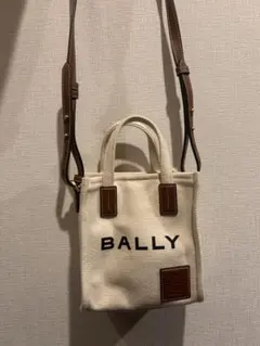 BALLY キャンバス ショルダーバッグのサムネイル