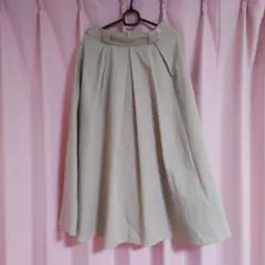 ベージュ フレアスカート Mサイズ