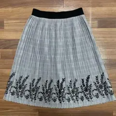 ZARA プリーツスカート