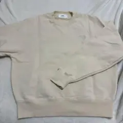 白 スウェット
