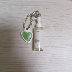 anua　カプセルトイ