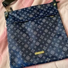 Item thumbnail for item 3be08f5b-1760-48ea-a577-9e68a269e5de