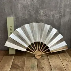 【美品 アンティーク銀製 銀箔 扇子】瓢箪柄 竹製骨 美品 アンティーク銀製 銀箔 扇子】瓢箪柄 竹製骨 - メルカリ