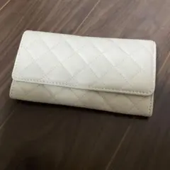 LA BAGAGERIE キルティング 長財布 ホワイト
